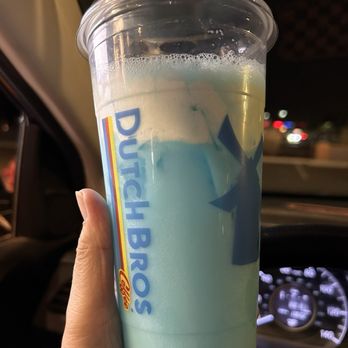Dutch Bros Coffee - Blue raspberry dirty soda - Juice Bars & Smoothies Near Me - Queen Creek, Arizona