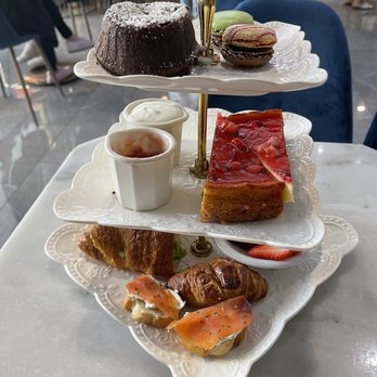 Basilur - Afternoon tea set - Coffee & Tea Near Me - Buena Park, California Basilur - Afternoon tea set - Coffee & Tea Near Me - Buena Park, California