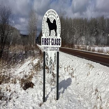 First Class Pet Lodge - Pet Groomers Near Me - Wausau, Wisconsin