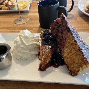 Toast & Eggs - Breakfast & Brunch Near Me - Waitsfield, Vermont