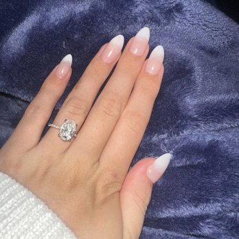 Le Petit Salon - Ombré French tip - Nail Salons Near Me - Tustin, California Le Petit Salon - Ombré French tip - Nail Salons Near Me - Tustin, California