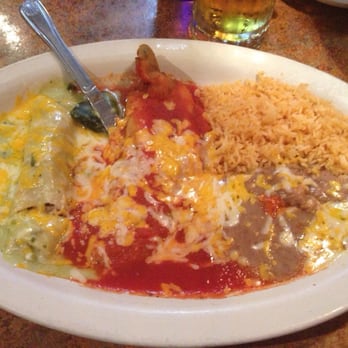 Comedor Guadalajara - #5 chile relleno and chicken enchilada. Very good - Mexican Near Me - Phoenix, Arizona