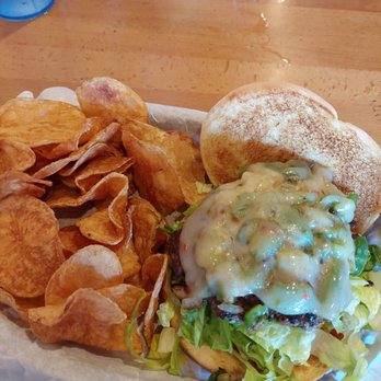 The Grill 1646 - Jalapeno burger with chips - Burgers Near Me - Lincoln City, Oregon