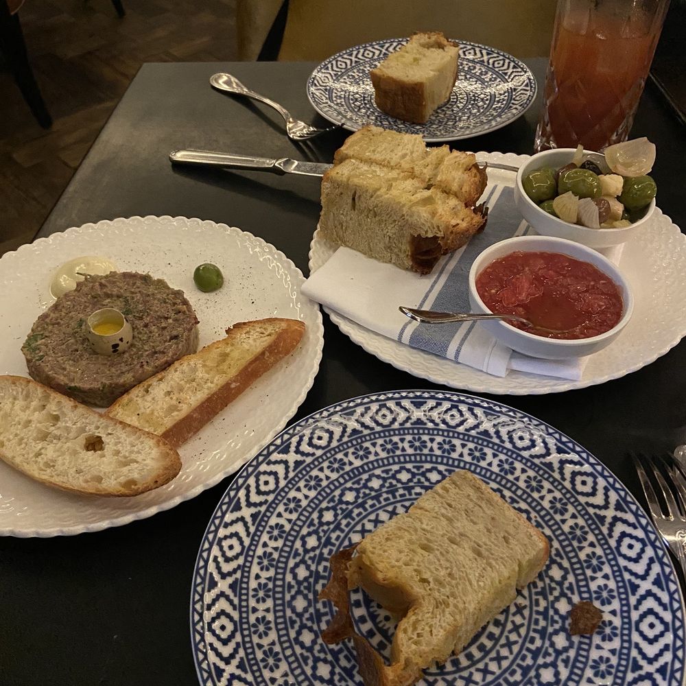 Leña Restaurante - Focaccia and beef tartare - Latin American Near Me - Toronto, Ontario Leña Restaurante - Focaccia and beef tartare - Latin American Near Me - Toronto, Ontario