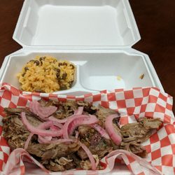 Boricua Soul Food Truck - Arroz gandules y pernil