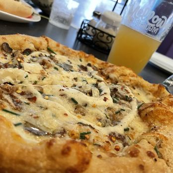 Mellow Mushroom Carmel - Holy Shiitake this pie is amazing!! - Pizza Near Me - Carmel, Indiana