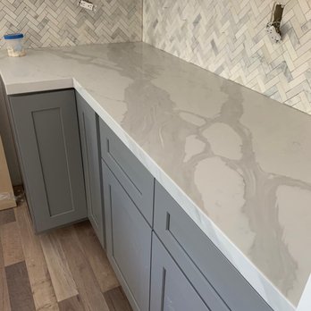 Elite Vanity - a kitchen counter being installed - Kitchen & Bath Near Me - Burbank, California