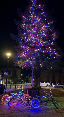 Old Courthouse Square by null