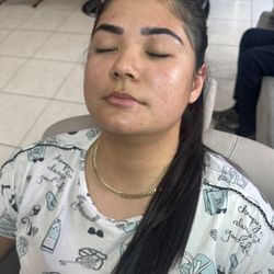 5 Star Beauty Services - Eyebrow threading