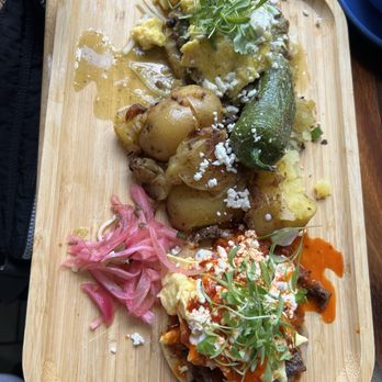 Gina's Kitchen +Catering - Los Sopes Divorciados - Breakfast & Brunch Near Me - Rancho Cucamonga, California