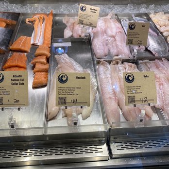 Red's Best - Seafood Near Me - Boston, Massachusetts Red's Best - Seafood Near Me - Boston, Massachusetts