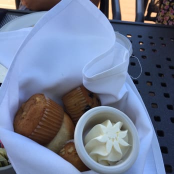 Peohe's - Free muffins with your food. - Seafood Near Me - Coronado, California