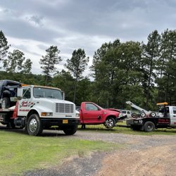 Hook N Book Towing