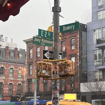 Bar Primi Bowery - Joey Ramone Place - Italian Near Me - New York, New York