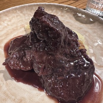 Tapeo - Beef Cheek - Tapas Bars Near Me - Barcelona, B