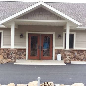 Troy Griffin Construction - Covered entrance with stone detail. - General Contractors Near Me - Gordon, Wisconsin Troy Griffin Construction - Covered entrance with stone detail. - General Contractors Near Me - Gordon, Wisconsin
