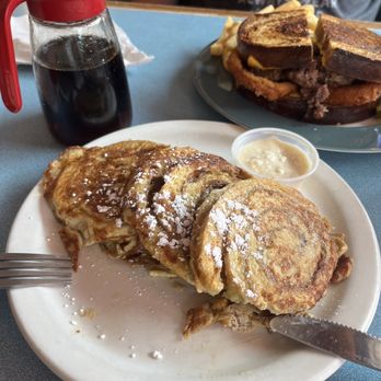Lake-Aire Restaurant - Cinnamon Roll French Toast - Breakfast & Brunch Near Me - Lake Geneva, Wisconsin Lake-Aire Restaurant - Cinnamon Roll French Toast - Breakfast & Brunch Near Me - Lake Geneva, Wisconsin