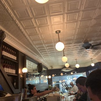 Neptune Oyster - Bar seating - Seafood Near Me - Boston, Massachusetts