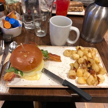 First Watch - Elevated egg sandwich - Breakfast & Brunch Near Me - Pittsburgh, Pennsylvania