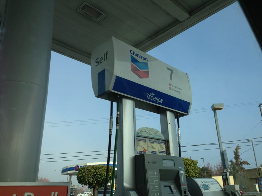 CHEVRON GAS STATION Updated July 2024 236 N Ham Ln, Lodi