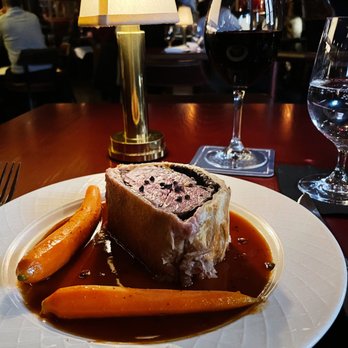 Harry's - Beef Wellington, Harry's Wednesday special. - Steakhouses Near Me - Manhattan, New York