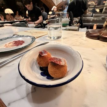 Dalia - Jamón Croquetas - Tapas/Small Plates Near Me - Boston, Massachusetts Dalia - Jamón Croquetas - Tapas/Small Plates Near Me - Boston, Massachusetts