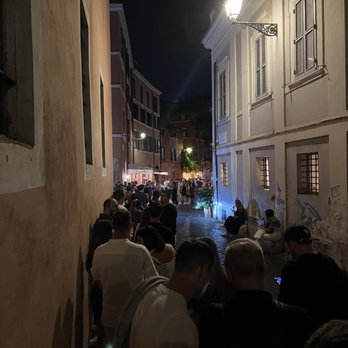 Tonnarello - Long line - Desserts Near Me - Rome, RM Tonnarello - Long line - Desserts Near Me - Rome, RM