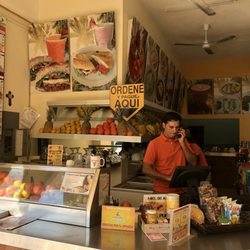 Malibu Jugos y Cafe