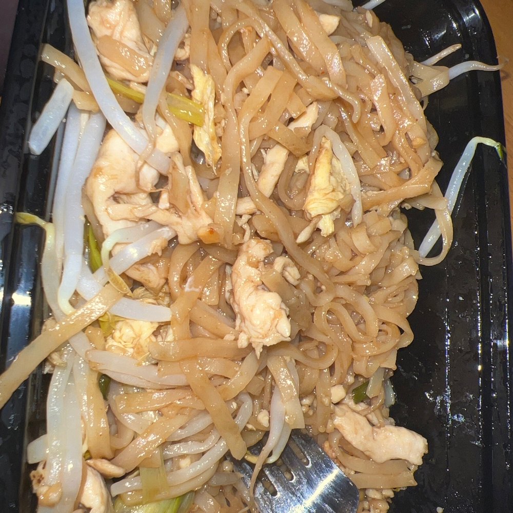 Thai Kitchen - Chicken N1. Pad Thai - Thai Near Me - Warren, Michigan