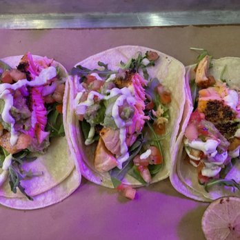 The Oakmont - Salmon tacos - American Near Me - Indianapolis, Indiana The Oakmont - Salmon tacos - American Near Me - Indianapolis, Indiana