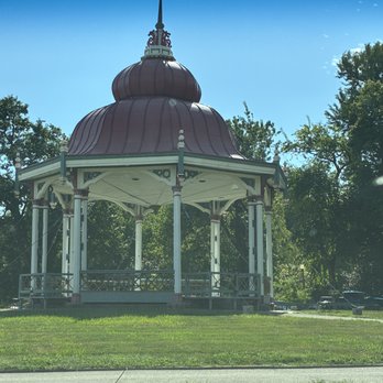 Tower Grove Park - Parks Near Me - Saint Louis, Missouri