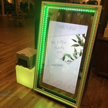Coastal Event Reflections - Beach weddings are amazing in September - Photo Booth Rentals Near Me Coastal Event Reflections - Beach weddings are amazing in September - Photo Booth Rentals Near Me
