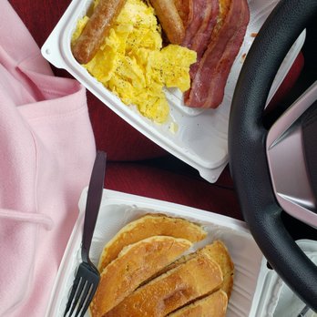 Loaded Cafe Restaurants Lawndale - My delicious turkey breakfast combo - Burgers Near Me - Lawndale, California