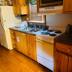 Linville River Log Cabins - Kitchen