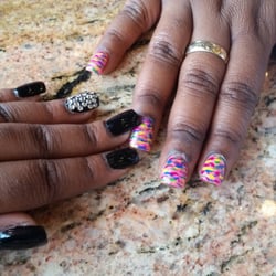 Diva Nails