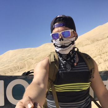 Kelso Dunes - Just taking a selfie - Parks Near Me