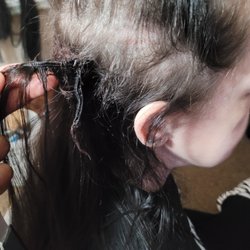 Serendipity's Salon - Damage done by improper application of extensions by the owner of the salon, who will not respond to requests to refund money