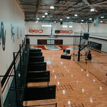 Shoot360 - Lookout from parent and Birthday party mezzanine - Basketball Courts Near Me - Enterprise, Nevada