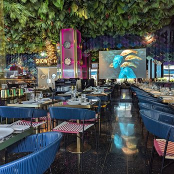 CVI.CHE 105 - Seafood Near Me - Miami Beach, Florida CVI.CHE 105 - Seafood Near Me - Miami Beach, Florida