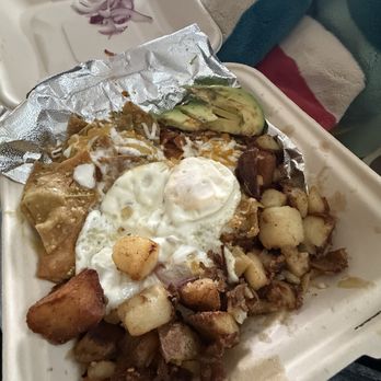 Art's Corner Cafe - Chilaquiles - Breakfast & Brunch Near Me - Ventura, California