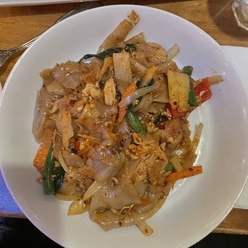 Tue Thai Restaurant - Drunken Spicy Noodle - Thai Near Me - New York, New York