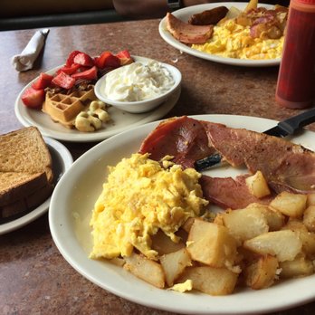 Capitol Pancake House - Country Ham and Eggs with half a pecan waffle topped with strawberries - Breakfast & Brunch Near Me - Williamsburg, Virginia