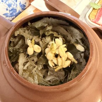 Four Seasons Tea House Hot Pot - Tea flavored tripe (it's cool, but not worth ordering) - Hot Pot Near Me - Mountain View, California Four Seasons Tea House Hot Pot - Tea flavored tripe (it's cool, but not worth ordering) - Hot Pot Near Me - Mountain View, California