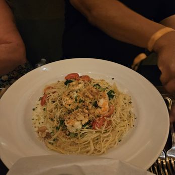 Grand Lux Cafe - Desserts Near Me - Las Vegas, Nevada