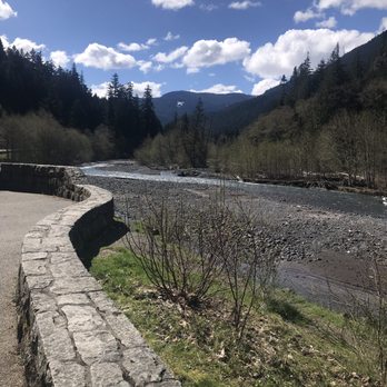 Skookum Falls Viewpoint - Mather Memorial park 2019 - Hiking Near Me - Enumclaw, Washington Skookum Falls Viewpoint - Mather Memorial park 2019 - Hiking Near Me - Enumclaw, Washington