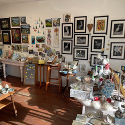 Monarch Gallery - Inside.