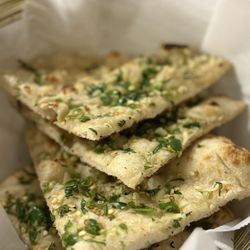 Saffron Indian Cafe - Crazy Naan
