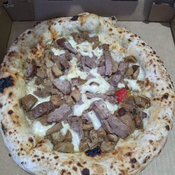 Locanda Amalfi - Funghi and sausage pizza - Italian Near Me - Pleasanton, California Locanda Amalfi - Funghi and sausage pizza - Italian Near Me - Pleasanton, California