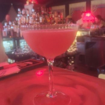 The Starving Artist - Dive Bars Near Me - Phoenix, Arizona