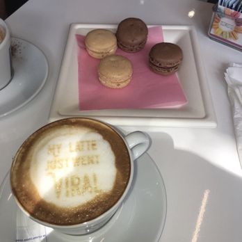 Le Macaron Ridge Hill - Cappucino, macarons - Gelato Near Me - Yonkers, New York